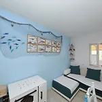 펜션 House Zelanto Veli 트콘