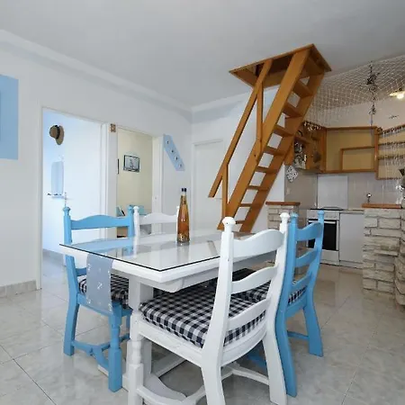 House Zelanto Veli بيت للعطل
