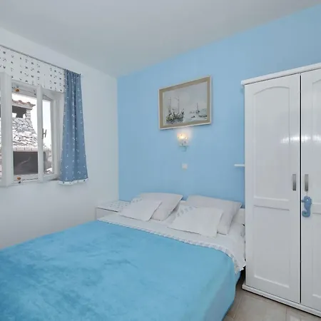 House Zelanto Veli * تكون