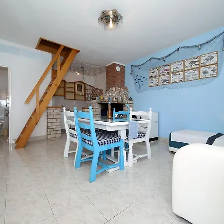 House Zelanto Veli Tkon